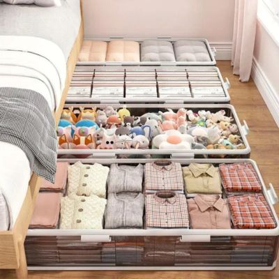 rangement sous le lit 4 boites rempli livre peluches habit