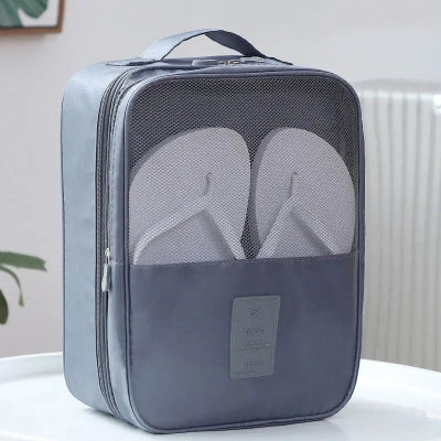 rangement valise gris chaussure claquette chausson mailles alvéolées