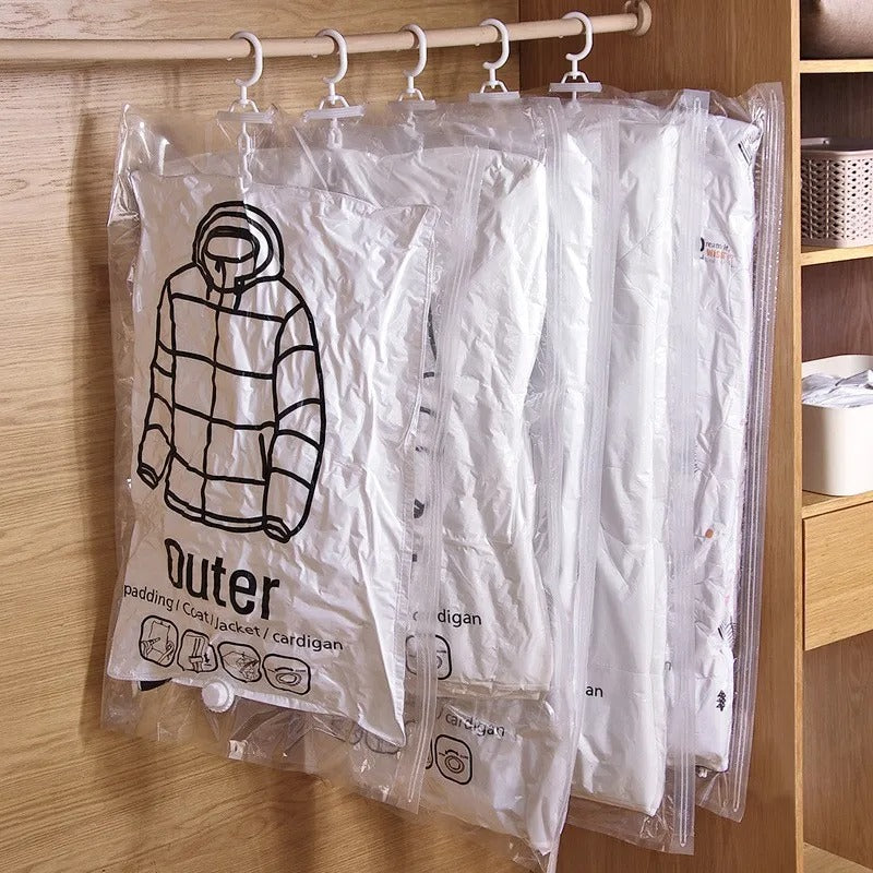 sac sous vide transparent gain de place suspendu dressing