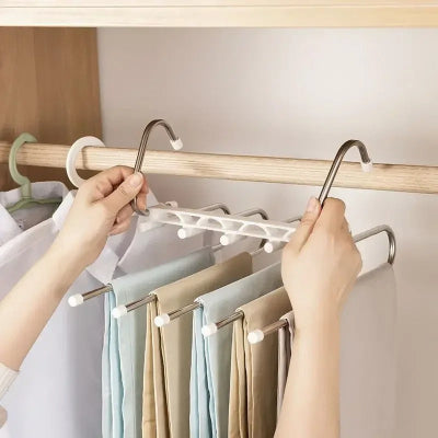 Cintre-pantalon-blanc-pour-ranger-5- pantalons-en-même-temps
