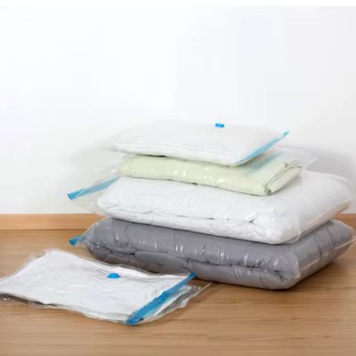 Housse-de-rangement-sous-vide-facilite-le-rangement-du-linge