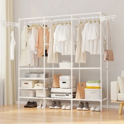 Penderie-ouverte-design-solution-gain de-place-pour-chambre-moderne