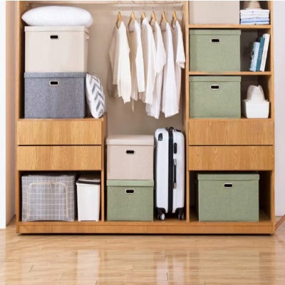 boîte de rangement dressing range bien organise optimise rendu propre