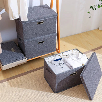 boîte de rangement grise emplile etagere portant vetement bois