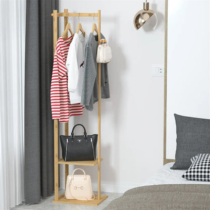 chevalet chambre suspendu vetement sac fenetre lit