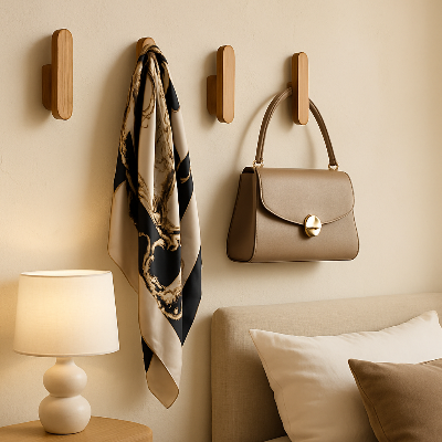 crochet mural accroche foulard sac à main lampe lit chambre