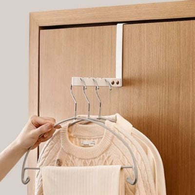 crochet porte blanc suspendu cintre polo pull pantalon porte chambre