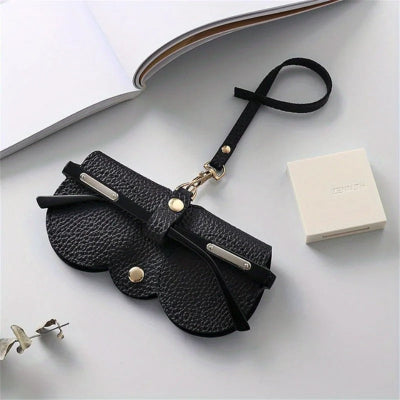 étui à lunettes noir avec lanière