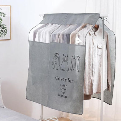 housse à vêtements gris fenêtre transparente portant vêtement