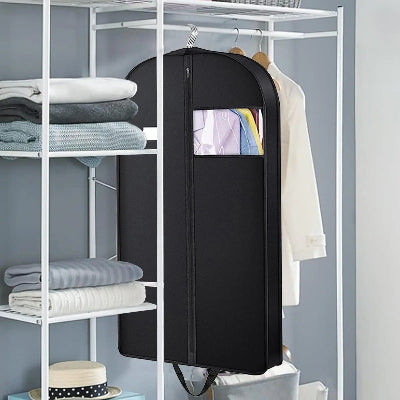 housse de voyage pour vêtements noire suspendue dressing métal blanc