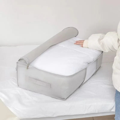 sac de rangement pour couette ouvert femme range couette lit