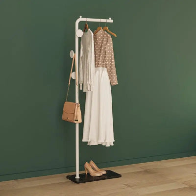 valet de nuit blanc suspendu vêtement sac chaussures socle